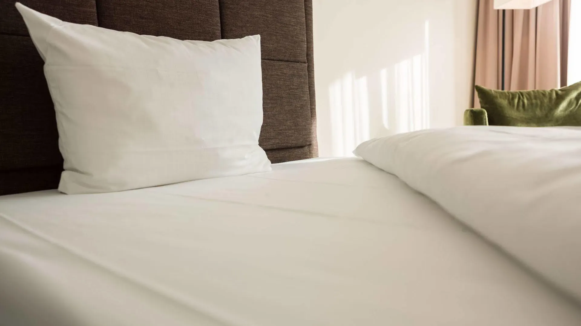 Suytes Aparthotel Heidelberg 4*,  Germany